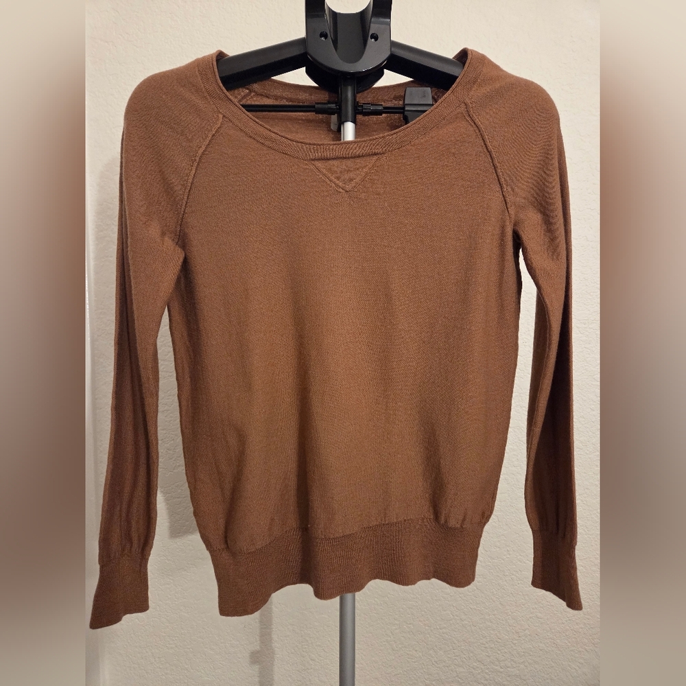 J.Crew 100% Merino Wool Crewneck Sweater Brown Size Small Classic Lightweight
